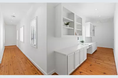 8614 Pasture View Lane, Houston, TX 77024 - Photo 23