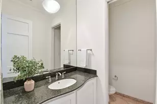 8614 Pasture View Ln, Houston, TX 77024 - Photo 13