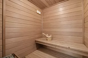 8614 Pasture View Ln, Houston, TX 77024 - Photo 15