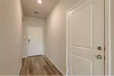 217 Rockbridge Drive, Huntsville, TX 77340 - Photo 3