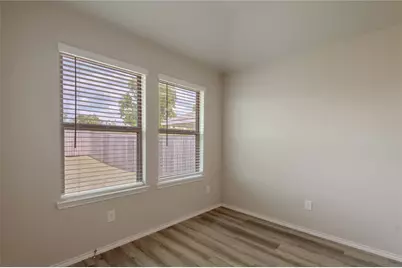 217 Rockbridge Drive, Huntsville, TX 77340 - Photo 7