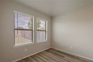 217 Rockbridge Dr, Huntsville, TX 77340 - Photo 7