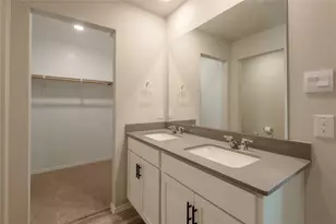 217 Rockbridge Dr, Huntsville, TX 77340 - Photo 17