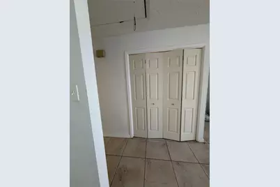 6373 S Briar Bayou Drive, Houston, TX 77072 - Photo 11