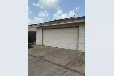 6373 S Briar Bayou Drive, Houston, TX 77072 - Photo 41