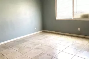 6373 S Briar Bayou Dr, Houston, TX 77072 - Photo 17