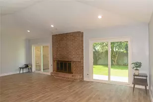 5254 N Braeswood Blvd, Houston, TX 77096 - Photo 13