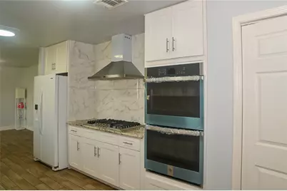 5254 N Braeswood Boulevard, Houston, TX 77096 - Photo 23