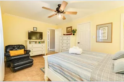 23171 Fresca Street, Galveston, TX 77554 - Photo 19