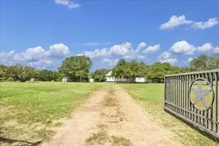 1000 Heiman Luedke Ln, Cat Spring, TX 78933 - Photo 9
