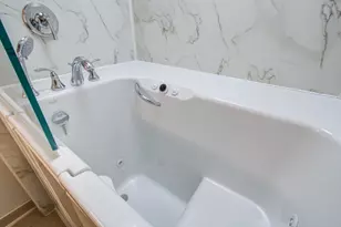 505 Jackson Hill St, Houston, TX 77007 - Photo 19