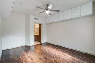 505 Jackson Hill St, Houston, TX 77007 - Photo 3