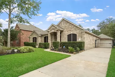 6 W Prairie Dawn Circle, The Woodlands, TX 77385 - Photo 1