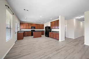 1418 S Maple Dr, Katy, TX 77493 - Photo 5