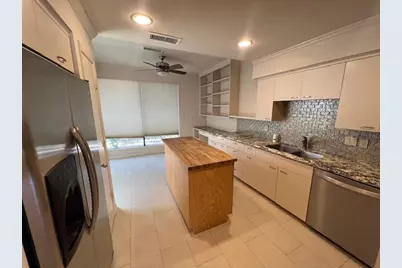 7655 S Braeswood Boulevard #8, Houston, TX 77071 - Photo 13