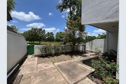 7655 S Braeswood Boulevard #8, Houston, TX 77071 - Photo 31