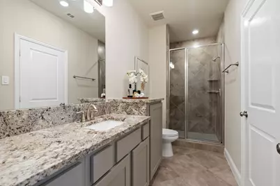 1752 Trinity Bend Drive, Houston, TX 77080 - Photo 5