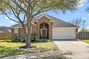 12626 Bethany Bay Dr, Pearland, TX 77584 - Photo 1
