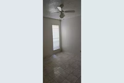 7906 Patio Glen Drive, Houston, TX 77071 - Photo 5