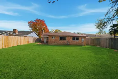 122 White Cedar Street, Houston, TX 77015 - Photo 19