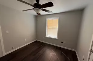 8125 Shotwell St, Houston, TX 77016 - Photo 7
