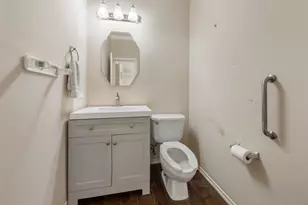 1839 Manor Dr, Baytown, TX 77521 - Photo 15