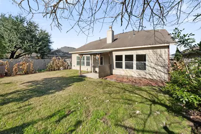 1839 Manor Drive, Baytown, TX 77521 - Photo 19