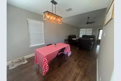 6007 Shining Leaf Court, Katy, TX 77449 - Photo 5