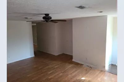 21788 Interstate Highway 10, Vidor, TX 77662 - Photo 11