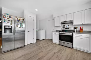 229 Austin St, Angleton, TX 77515 - Photo 17