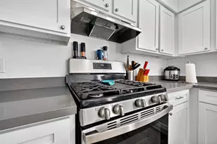 229 Austin St, Angleton, TX 77515 - Photo 13