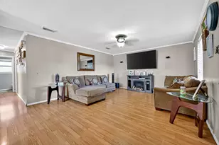 229 Austin St, Angleton, TX 77515 - Photo 5