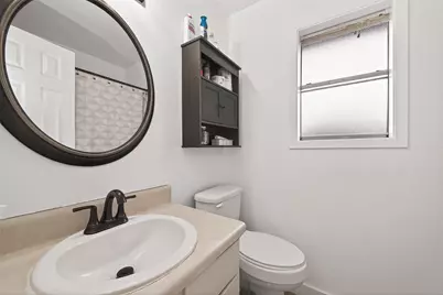 229 Austin Street, Angleton, TX 77515 - Photo 27