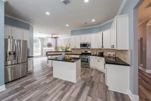 14531 Chestnut Falls Dr, Cypress, TX 77433 - Photo 11