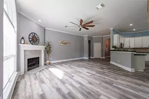 14531 Chestnut Falls Dr, Cypress, TX 77433 - Photo 13