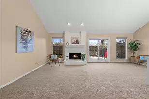 15211 Woodhorn Dr, Houston, TX 77062 - Photo 3