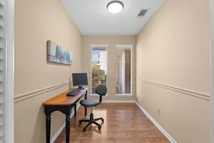 15211 Woodhorn Dr, Houston, TX 77062 - Photo 9