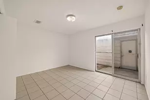 6375 S Briar Bayou Dr, Houston, TX 77072 - Photo 19