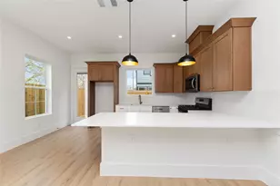 7817 Sandy St, Houston, TX 77028 - Photo 9
