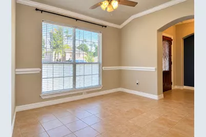 646 Spring Forest Drive, Conroe, TX 77302 - Photo 5
