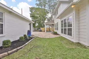979 W 43rd St, Houston, TX 77018 - Photo 37