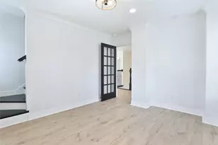 979 W 43rd St, Houston, TX 77018 - Photo 25