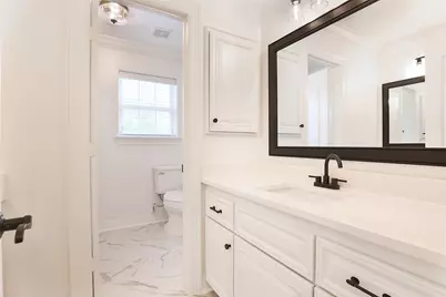 979 W 43rd Street, Houston, TX 77018 - Photo 31