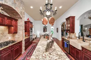 4046 Woodfox St, Houston, TX 77025 - Photo 9