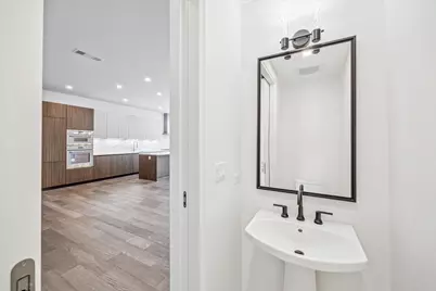 1711 Allen Parkway #1803, Houston, TX 77019 - Photo 9