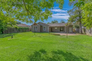 1113 Felder St, Navasota, TX 77868 - Photo 21