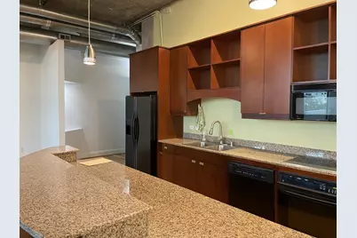 1401 Calumet #300, Houston, TX 77004 - Photo 13