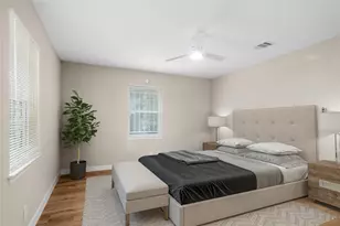 4717 Pickfair St, Houston, TX 77026 - Photo 9