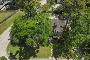 3418 Village Oaks Dr, Houston, TX 77339 - Photo 41