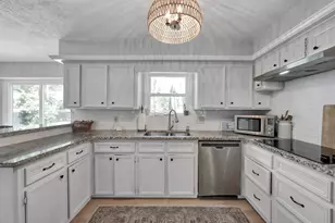 3418 Village Oaks Dr, Houston, TX 77339 - Photo 11